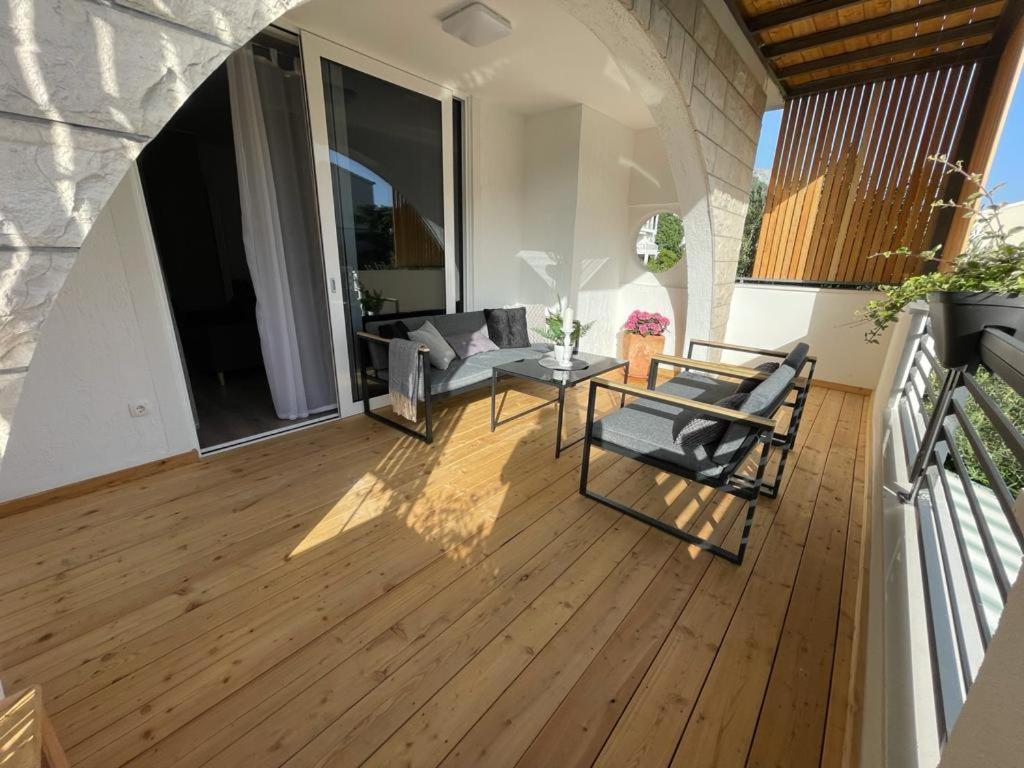 Villa Jadranka Apartments Tučepi Exteriör bild