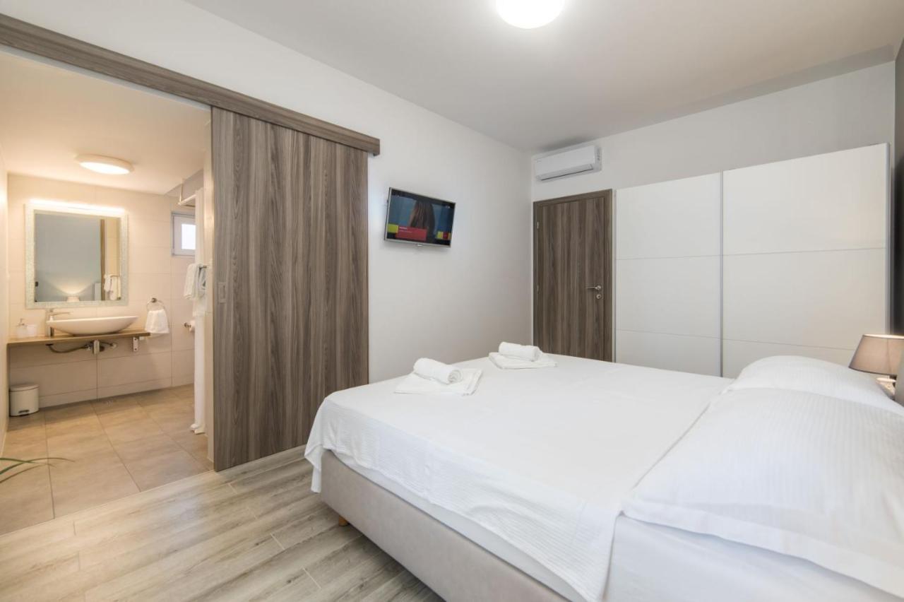 Villa Jadranka Apartments Tučepi Exteriör bild