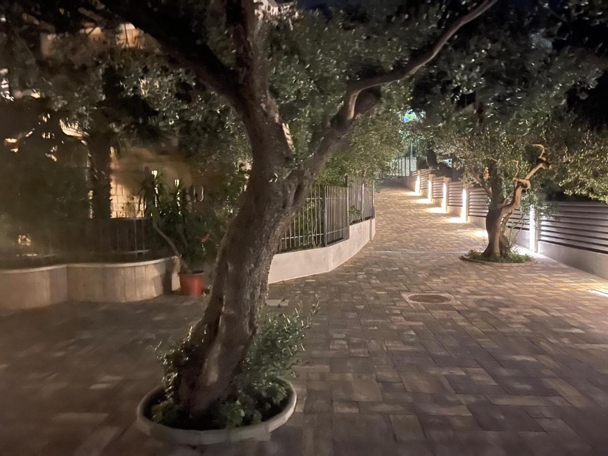 Villa Jadranka Apartments Tučepi Exteriör bild